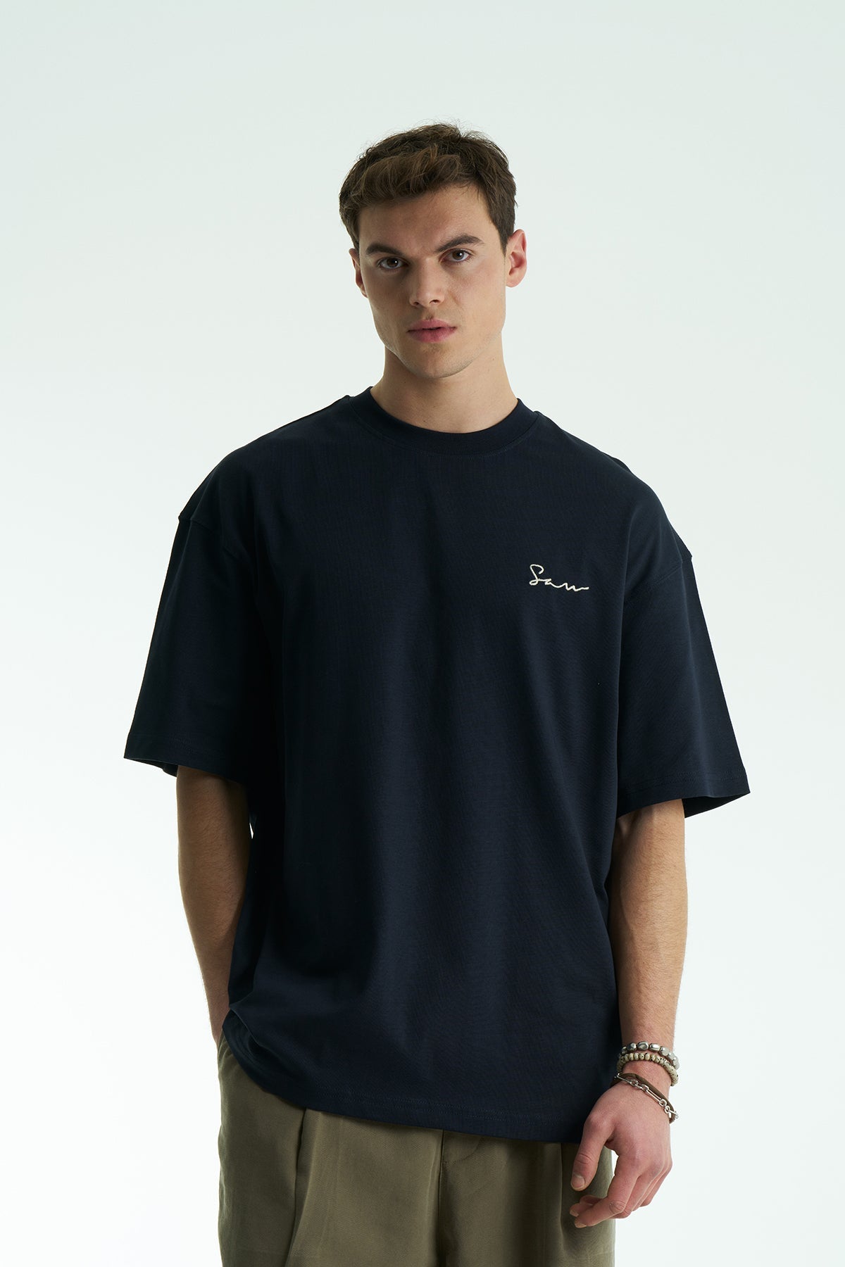 Oversized Artist Sketch Graphic T-Shirt