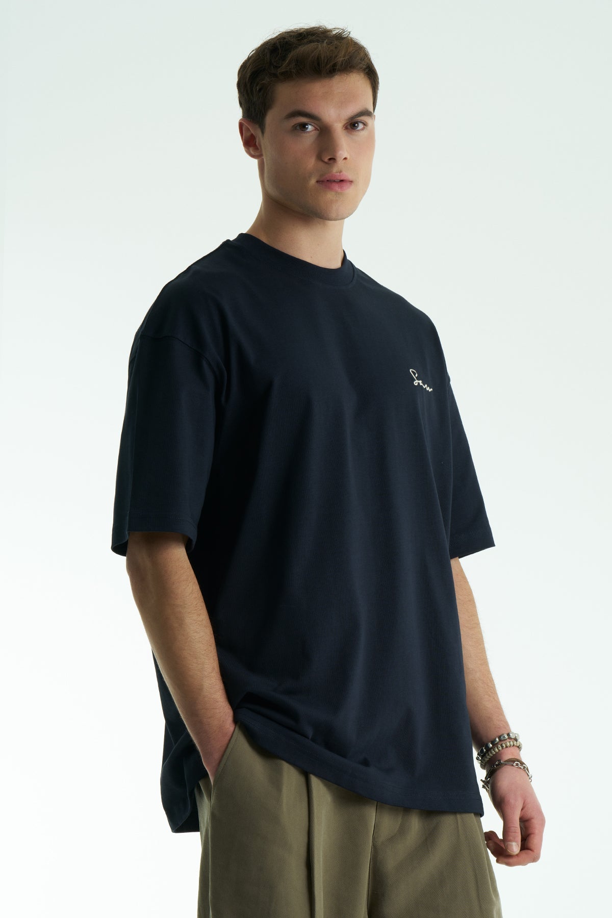Oversized Artist Sketch Graphic T-Shirt