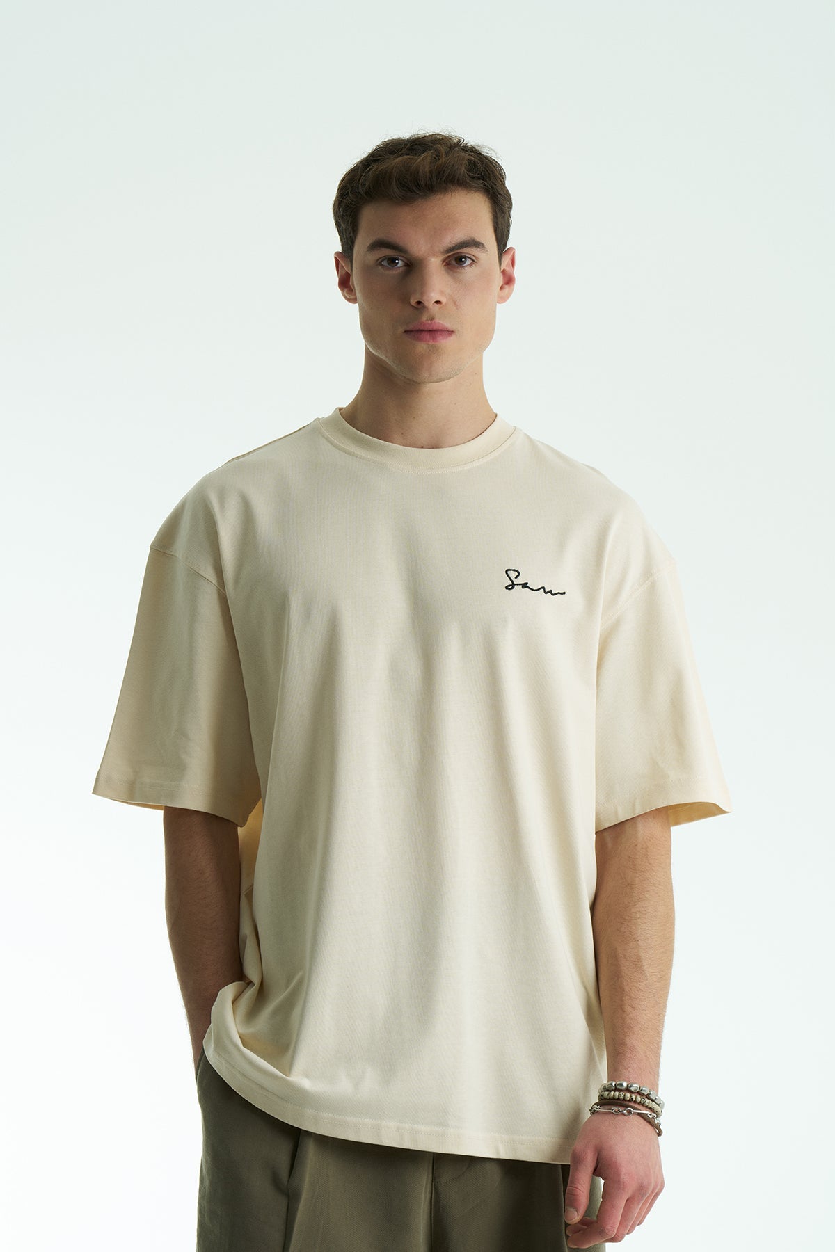 Oversized Artist Sketch Graphic T-Shirt