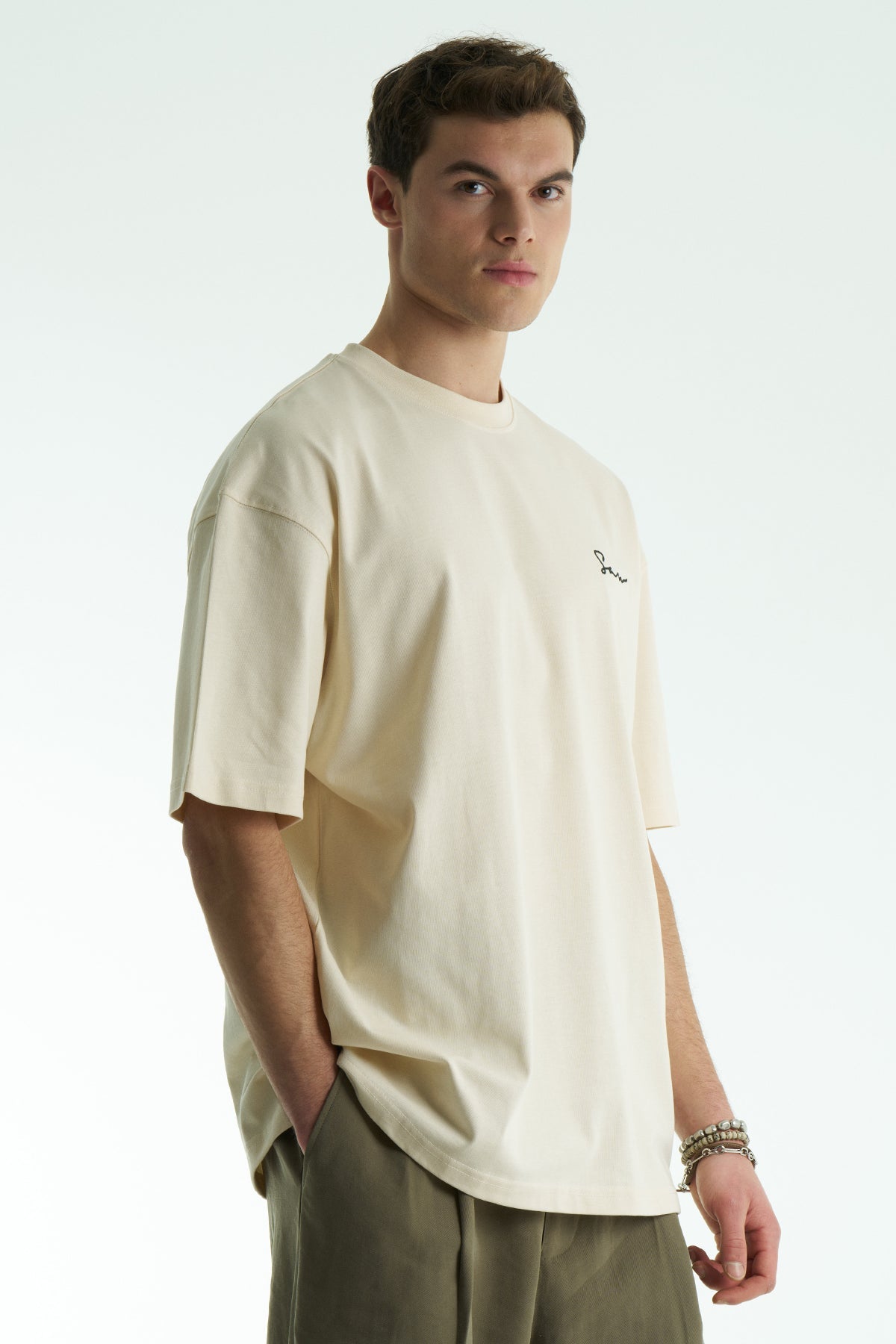 Oversized Artist Sketch Graphic T-Shirt