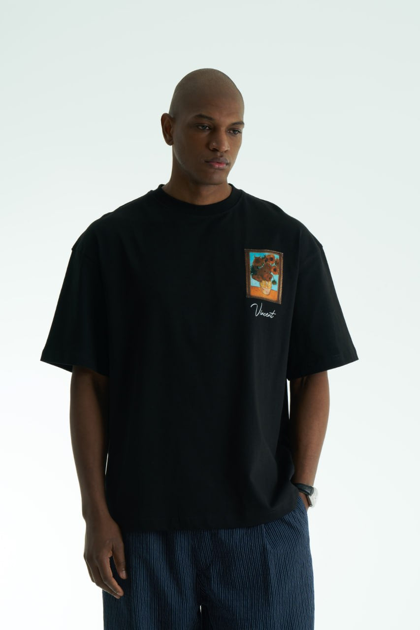 Black Oversized Vincent Van Gogh graphic cotton T-shirt with chest sunflower patch and large illustrated back print in multiple colors
