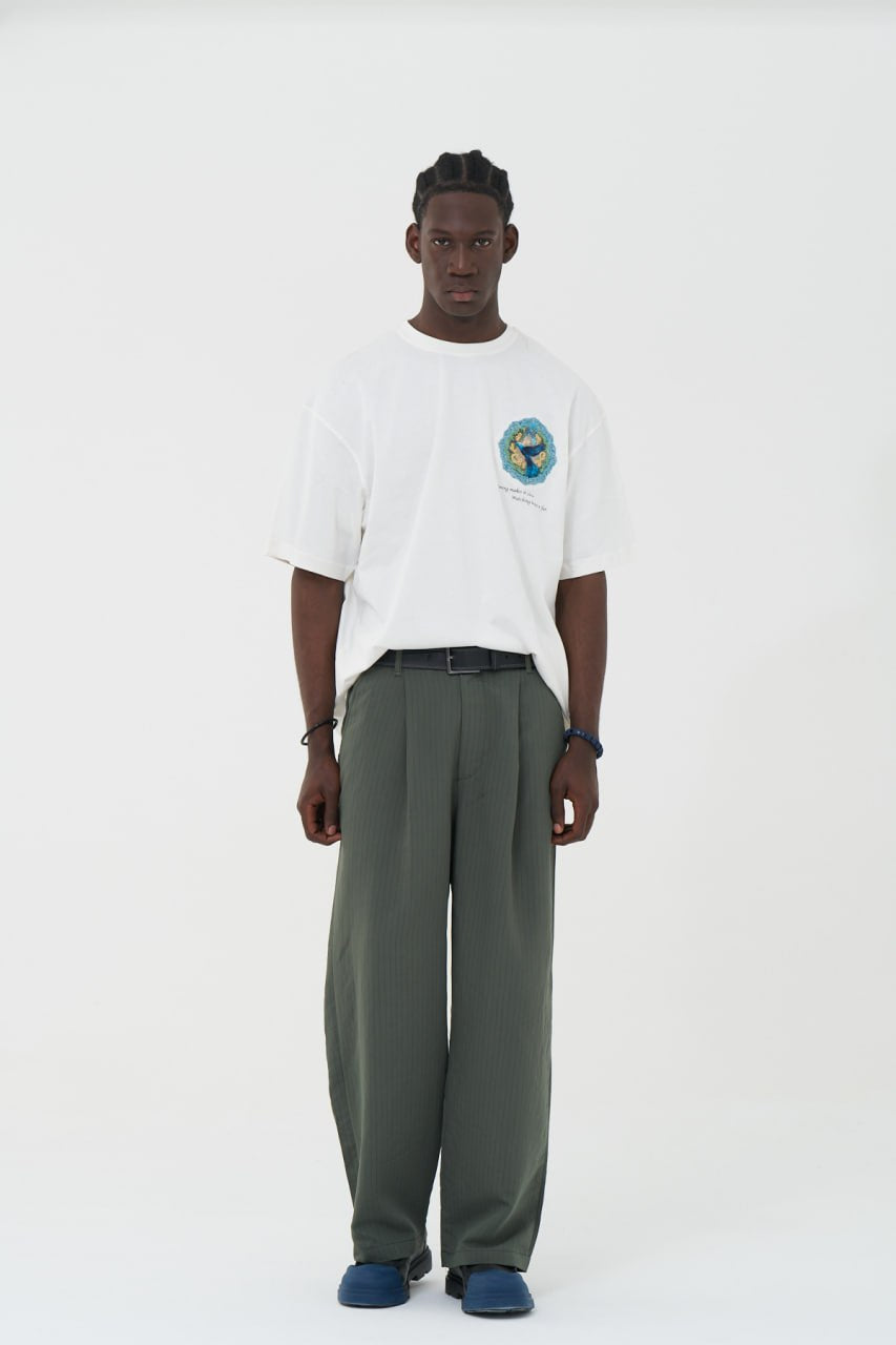 Black Oversized Graphic T-Shirt with Blue Bird Back Print