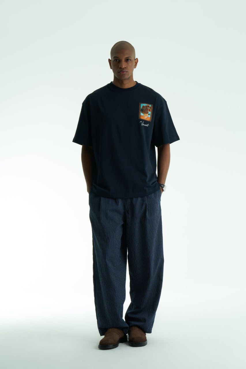 Navy Oversized Vincent Van Gogh graphic cotton T-shirt with chest sunflower patch and large illustrated back print in multiple colors